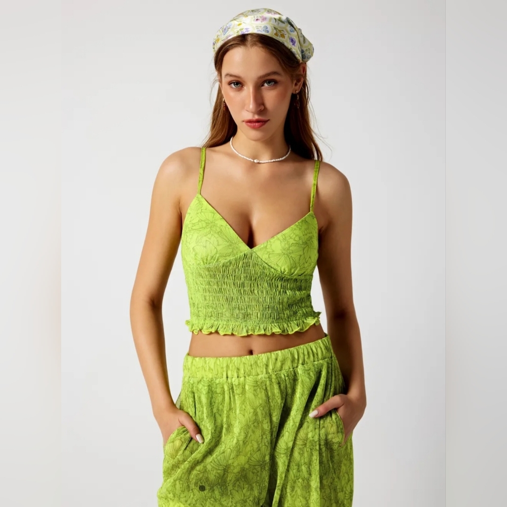 SET- top and pants together